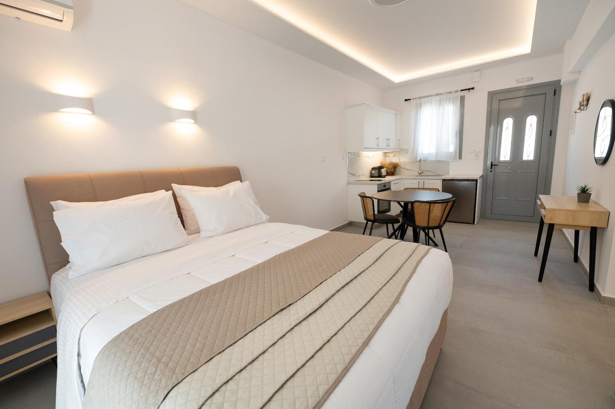Poros Town Sophie'S Apartments 3&4 מראה חיצוני תמונה