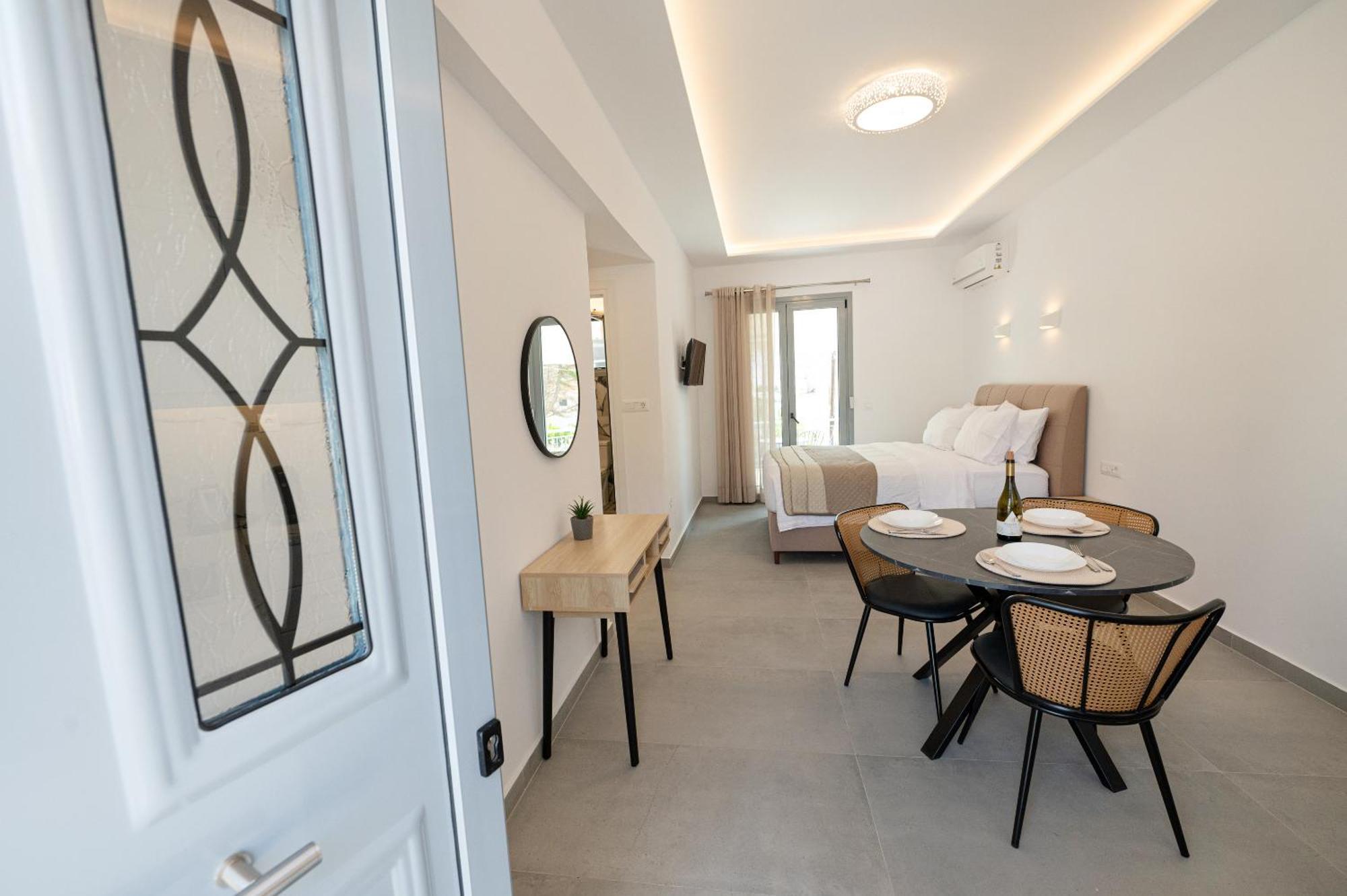 Poros Town Sophie'S Apartments 3&4 מראה חיצוני תמונה