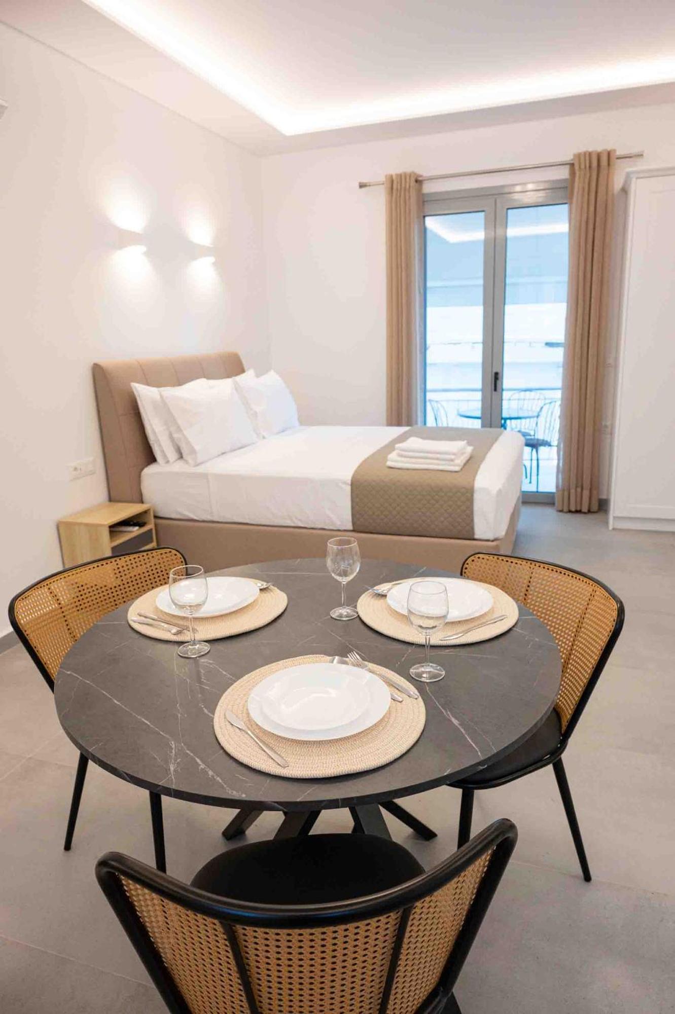 Poros Town Sophie'S Apartments 3&4 מראה חיצוני תמונה