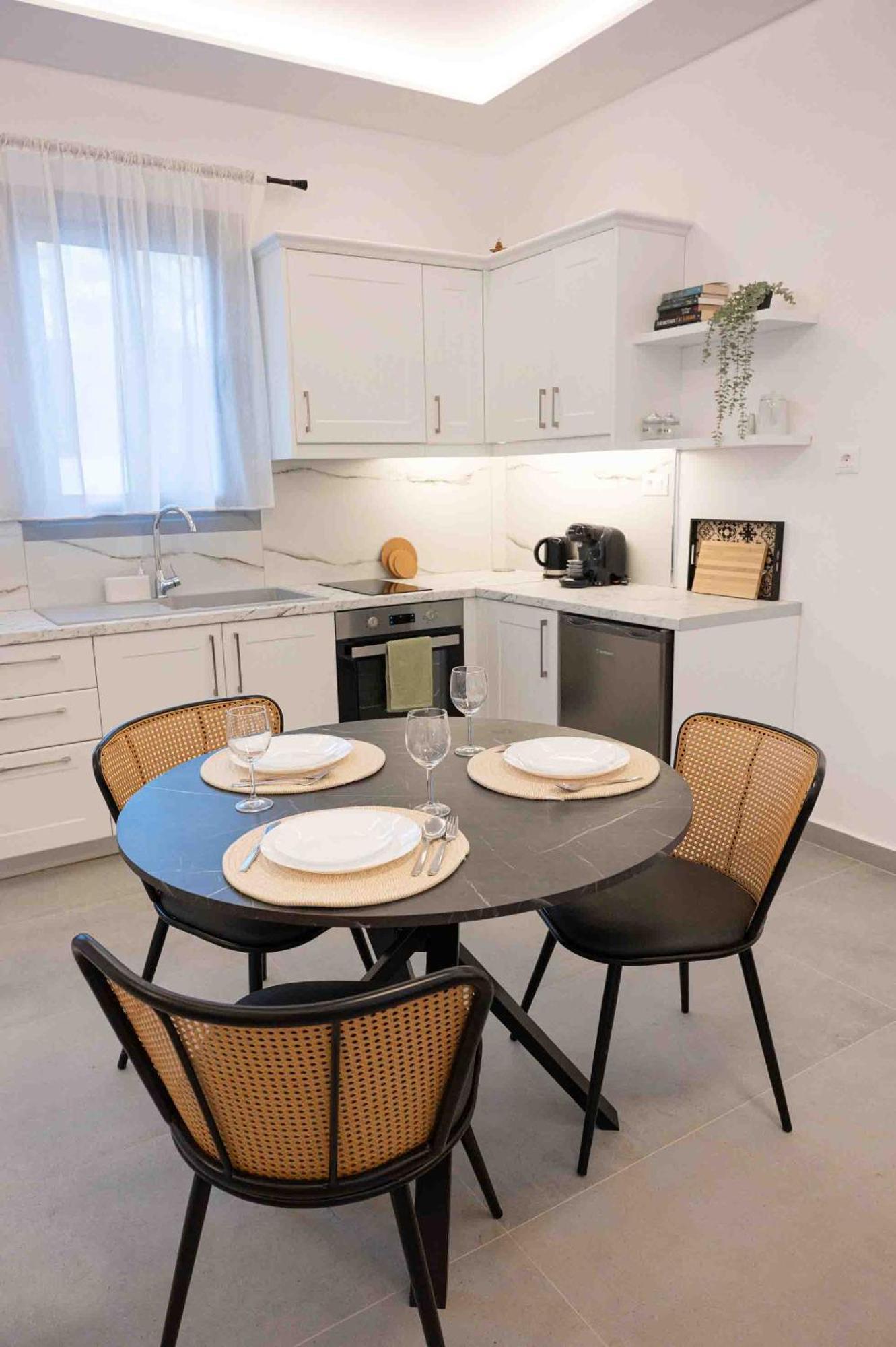 Poros Town Sophie'S Apartments 3&4 מראה חיצוני תמונה