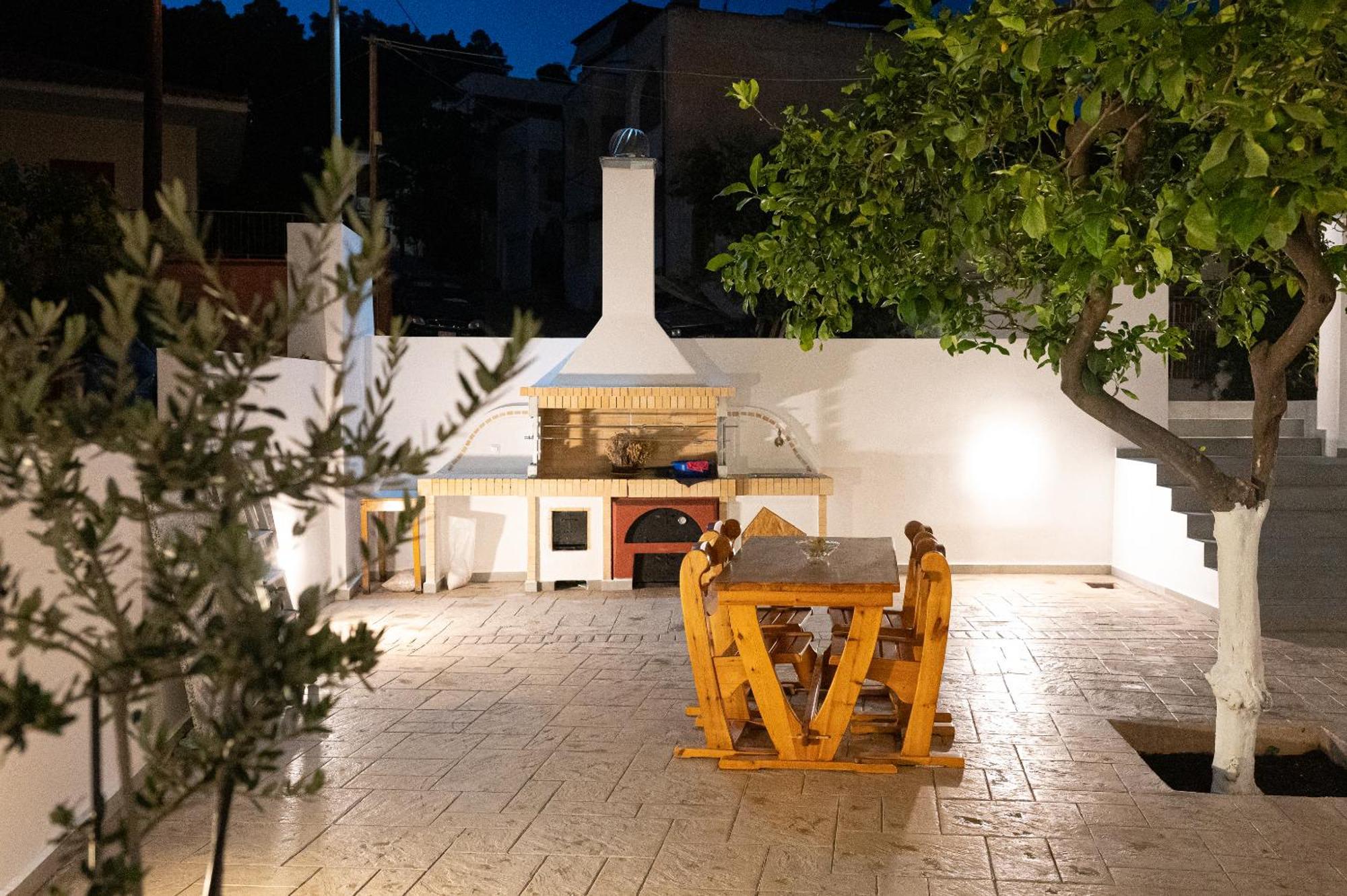 Poros Town Sophie'S Apartments 3&4 מראה חיצוני תמונה